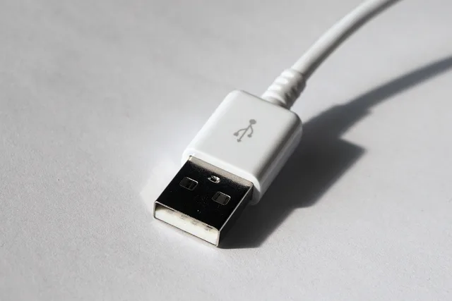 usb, usb cable, usb connection, cable, it, connection, plug, computer, data processing, accessories, computer accessories, edp, white, pc, technology, hardware, usb, usb, usb, usb, usb, usb cable, usb cable, usb cable. Integrera kortterminal och kassasystem: så fungerar det