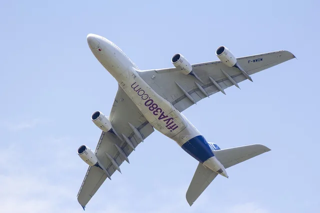 airbus a380, airbus, a380, flygplan, plan, flygande, flyg, himmelen, vit, den store. Kassasystem i svensk butik: funktioner, krav och kostnader