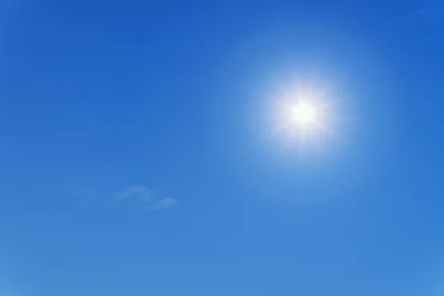 sol, himmel, blå, solljus, solstråle, solen strålar, natur, atmosfär, värma, varm, sommar, blå himmel, clear sky, dagsljus, dag. Prisregler vid kampanjer: vad säger marknadsföringslagen?